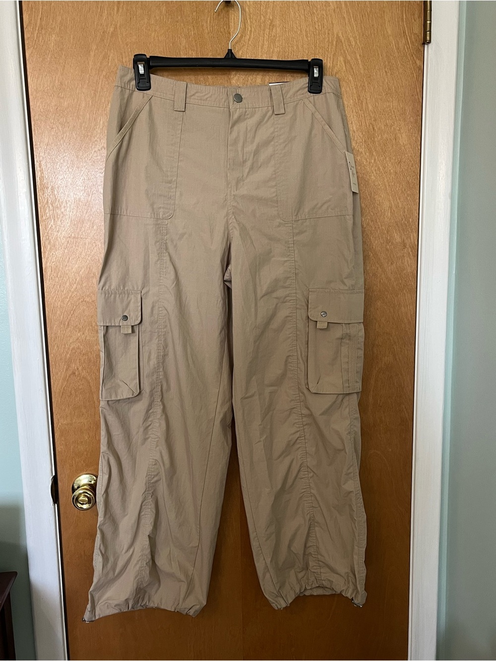 Orange Kiss Essentials Women’s XL Lightweight Cargo Pants in Khaki